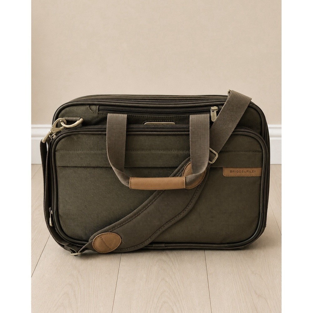 Briggs & Riley 231X-7 Double Expandable Laptop Briefcase Carry-On Green w/ Strap